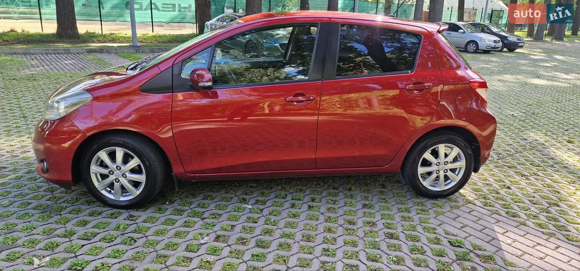 2012 Toyota Yaris - мініатюра 10