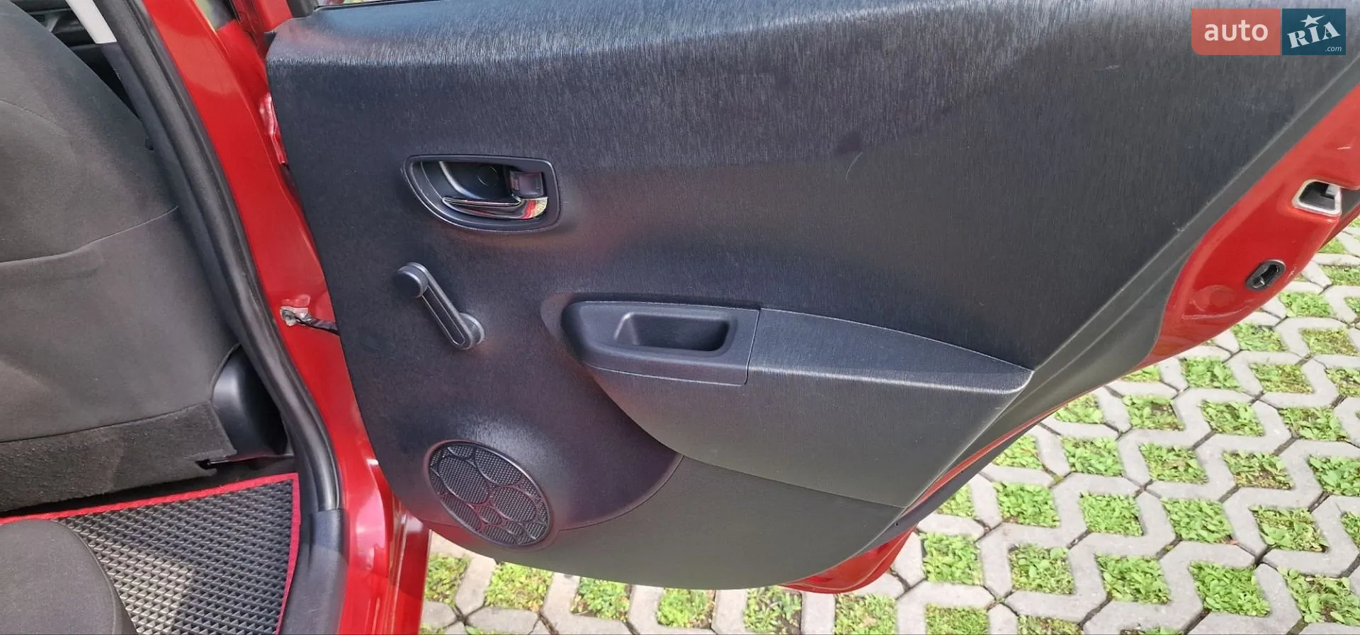 2012 Toyota Yaris - мініатюра 44