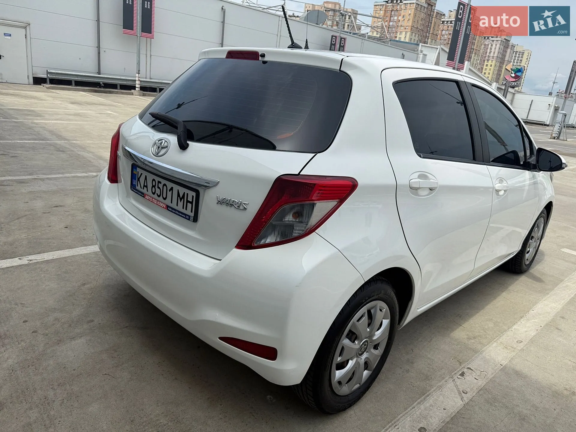 2012 Toyota Yaris - мініатюра 27