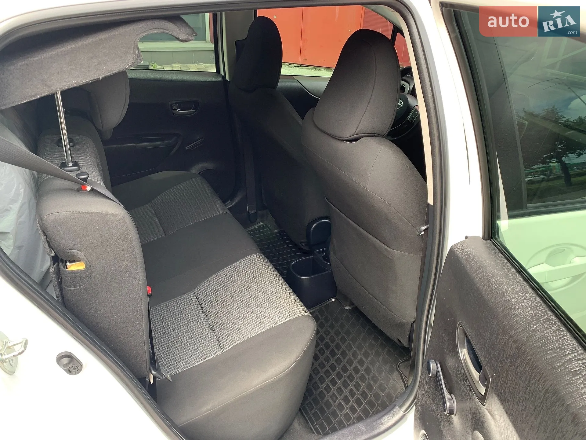 2014 Toyota Yaris - мініатюра 112