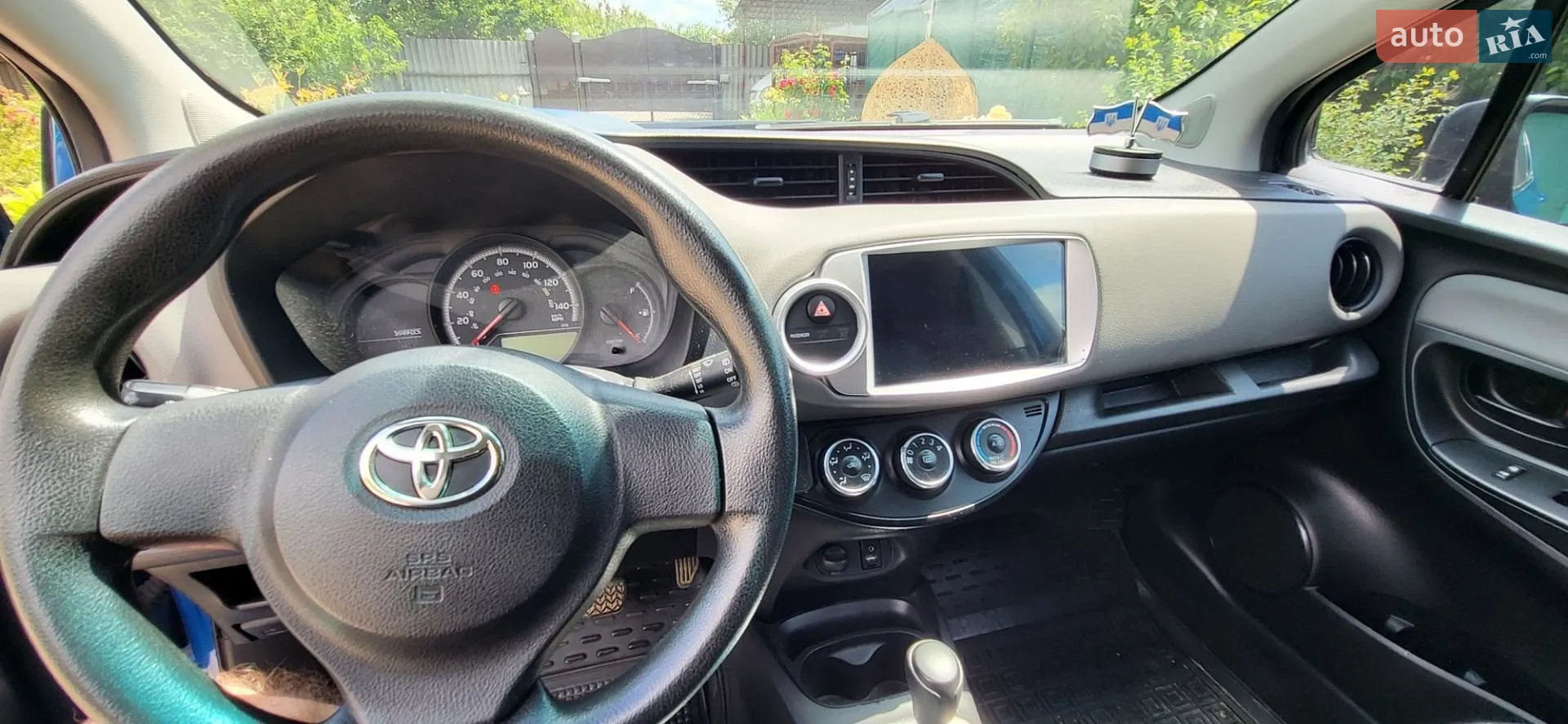 2015 Toyota Yaris - мініатюра 9