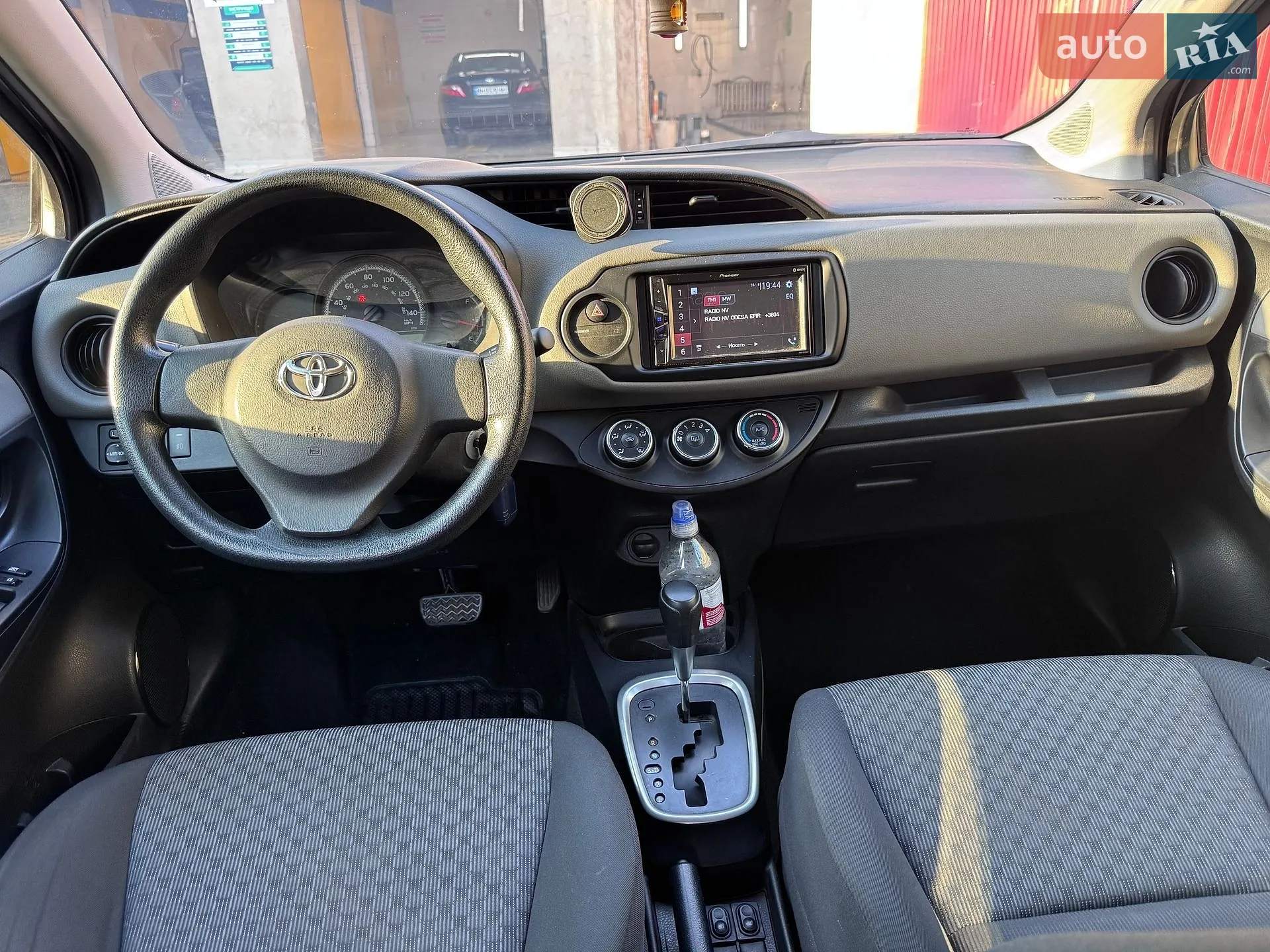2016 Toyota Yaris - мініатюра 5