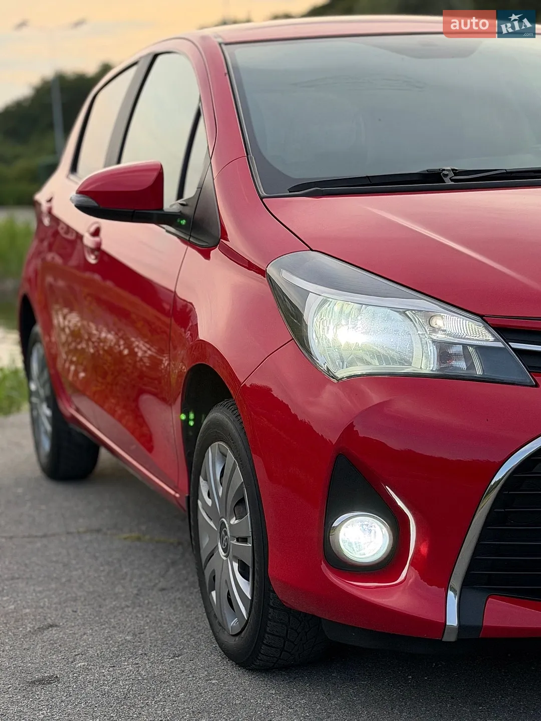 2016 Toyota Yaris - мініатюра 6