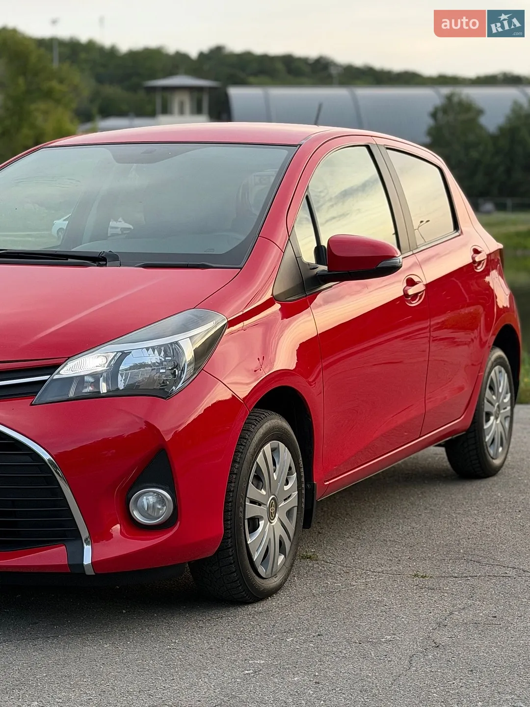 2016 Toyota Yaris - мініатюра 18