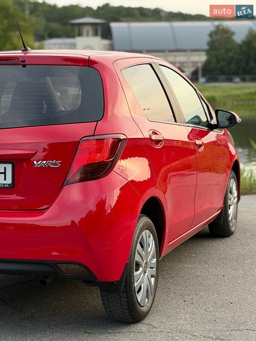 2016 Toyota Yaris - мініатюра 24