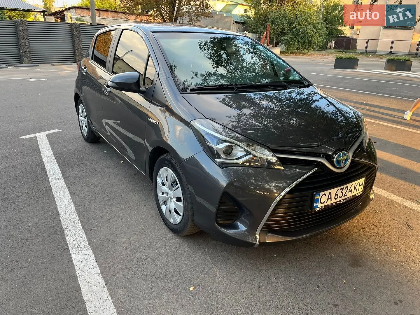 2015 Toyota Yaris - фото 1