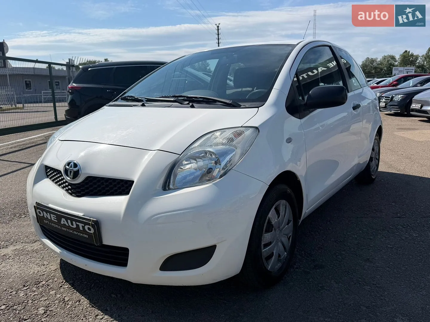 Toyota Yaris 2011