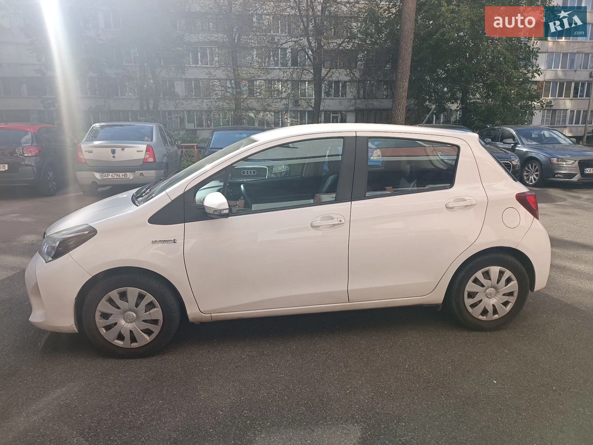 2015 Toyota Yaris - мініатюра 12