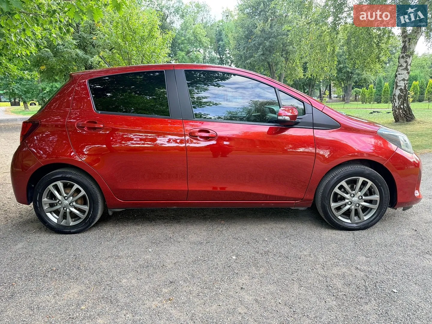 2015 Toyota Yaris - мініатюра 9
