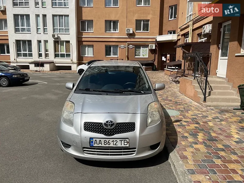 Toyota Yaris 2006