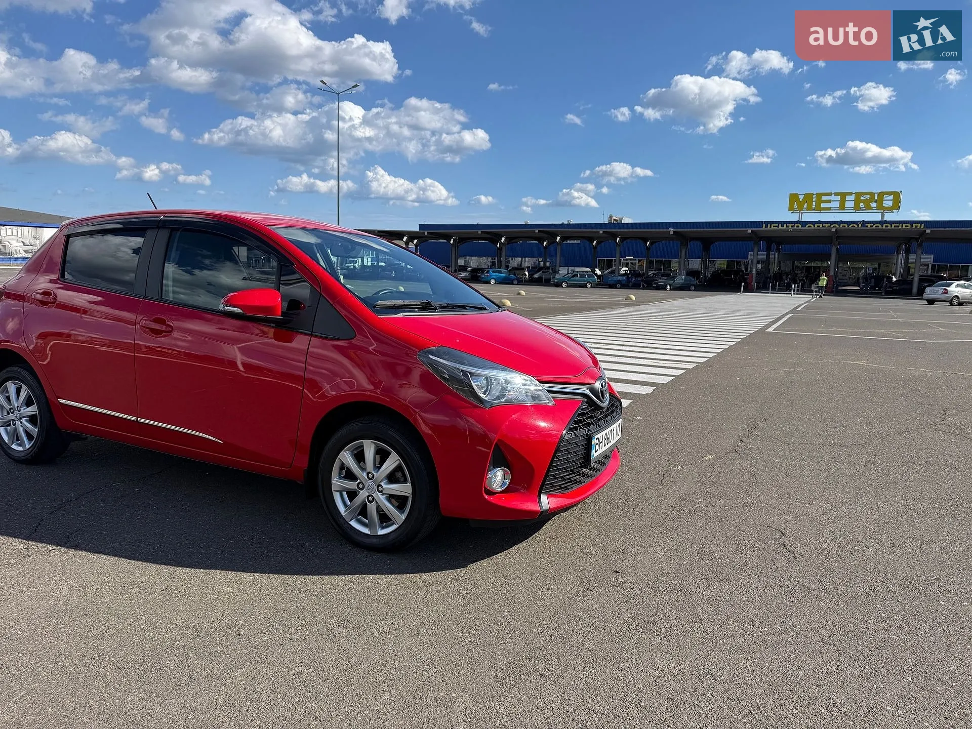 2015 Toyota Yaris - мініатюра 3