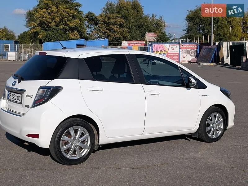 Toyota Yaris 2013