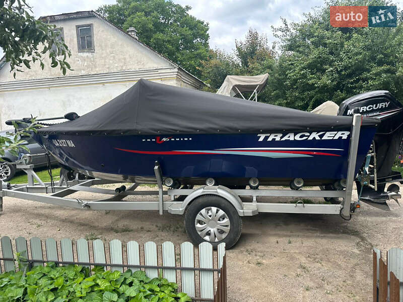 Катер Tracker Pro Guide 2013 в Києві