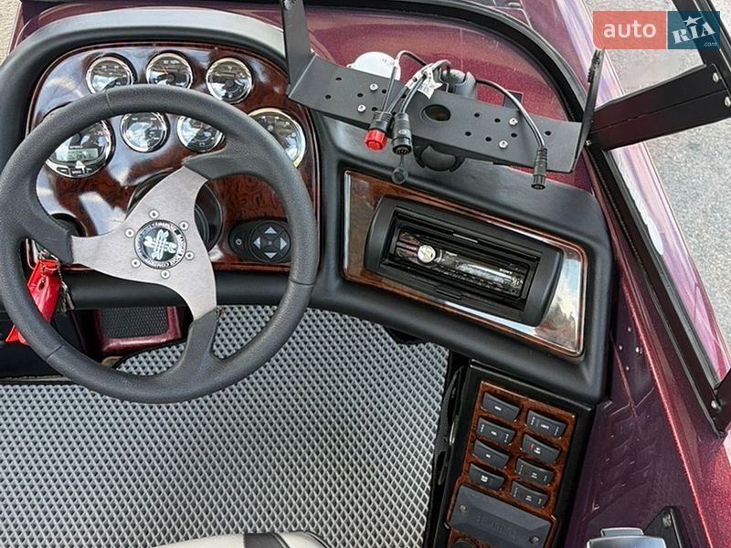 Катер Tracker Pro 2000 в Белой Церкви