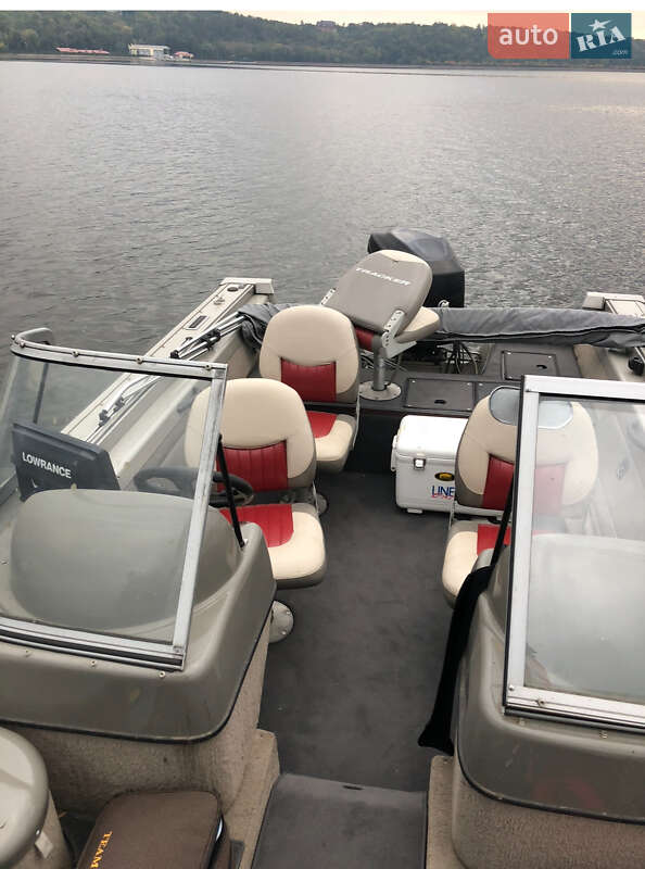 Катер Tracker Targa 2007 в Киеве фото 3 Катер Tracker Targa 2007 в Киеве