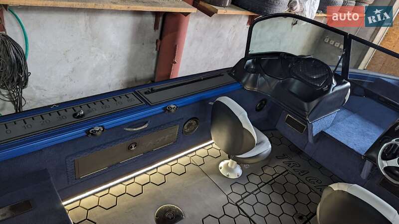 Катер Tracker Targa 2012 в Одесі фото 12 Катер Tracker Targa 2012 в Одесі