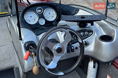 Катер Tracker Targa 2011 в Обухові