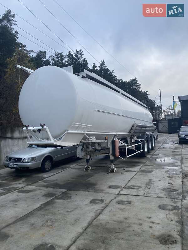 Цистерна полуприцеп Trailor SYY 2001 в Киеве