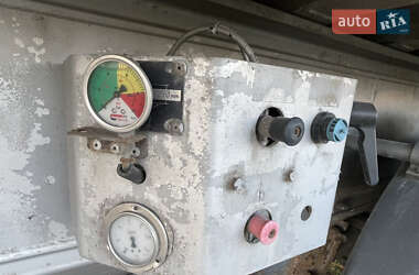 Зерновоз - прицеп Trailor TCS 2001 в 