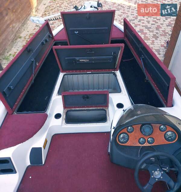 Лодка Triton Boats 19 ProXs 1999 в Одессе