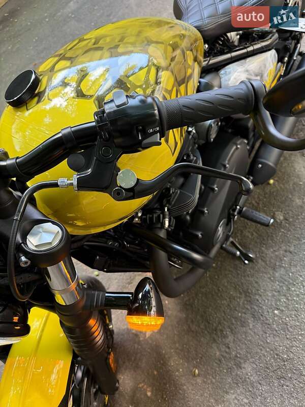 Боббер Triumph Bobber 2022 в Киеве
