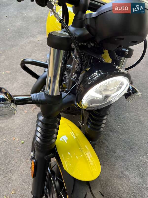 Боббер Triumph Bobber 2022 в Киеве
