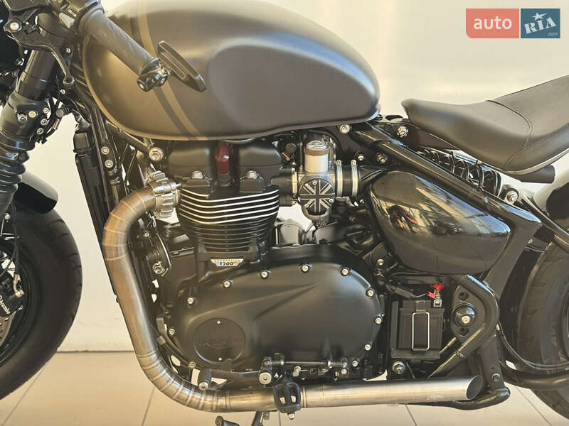 Мотоцикл Кастом Triumph Bobber 2022 в Києві фото 47 Мотоцикл Кастом Triumph Bobber 2022 в Києві