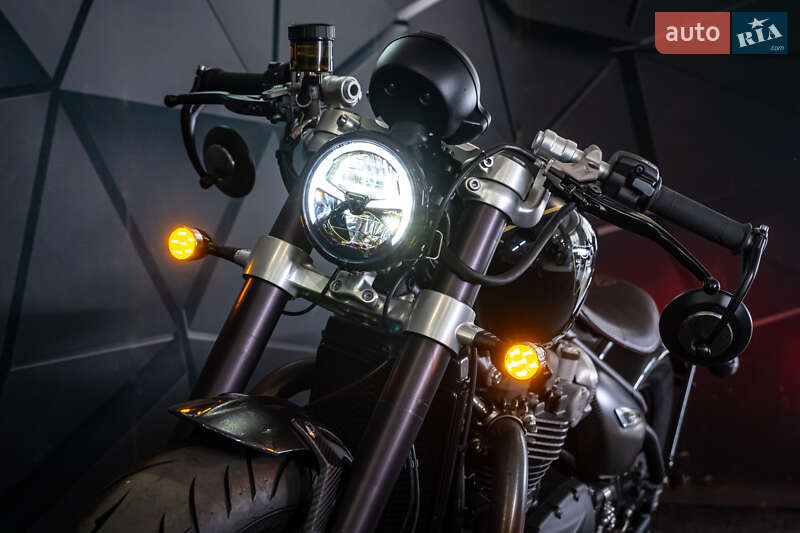 Мотоцикл Круизер Triumph Bonneville 2020 в Киеве