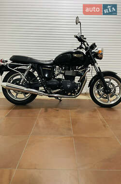 Мотоцикл Классик Triumph Bonneville 2010 в Киеве