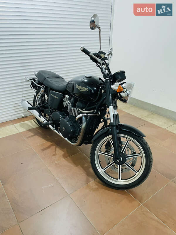 Мотоцикл Классик Triumph Bonneville 2010 в Киеве
