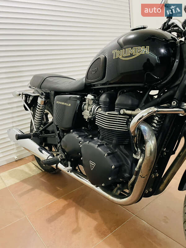 Мотоцикл Классик Triumph Bonneville 2010 в Киеве