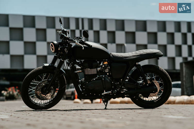 Triumph Bonneville 2009