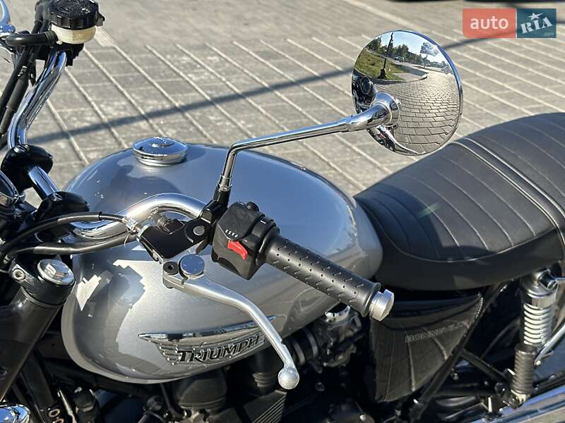 Мотоцикл Классік Triumph Bonneville 2014 в Рівному