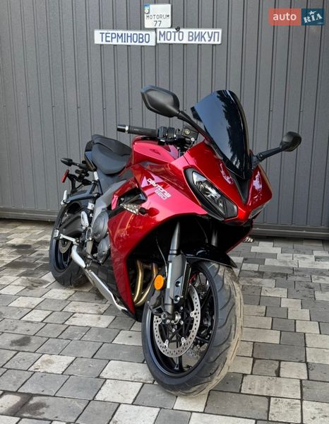 Спортбайк Triumph Daytona 660 2024 в Днепре