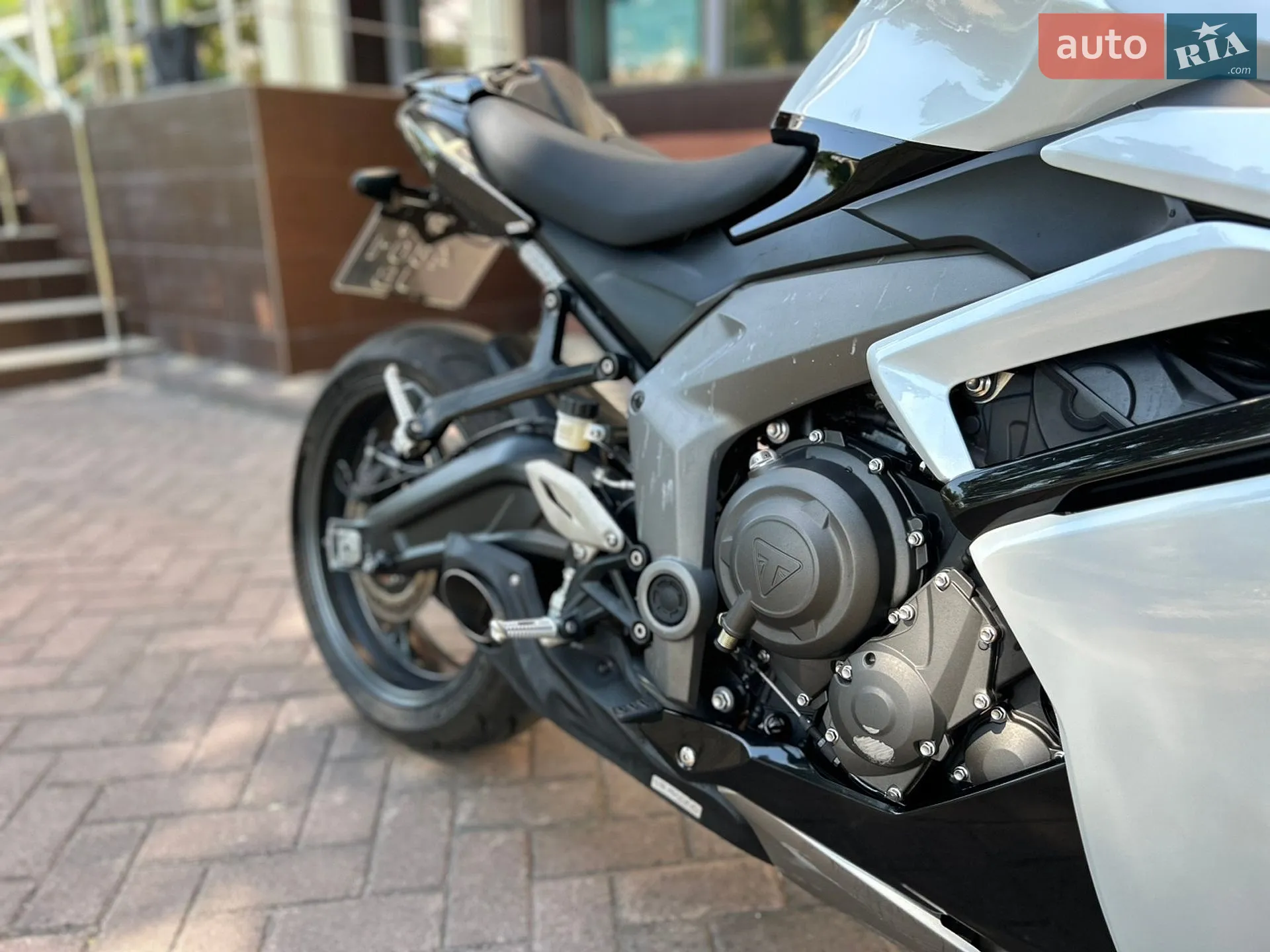 TRIUMPH DAYTONA 660 2024 VIN SMTL23UF7STBW5959 фото оголошення 13 з 14