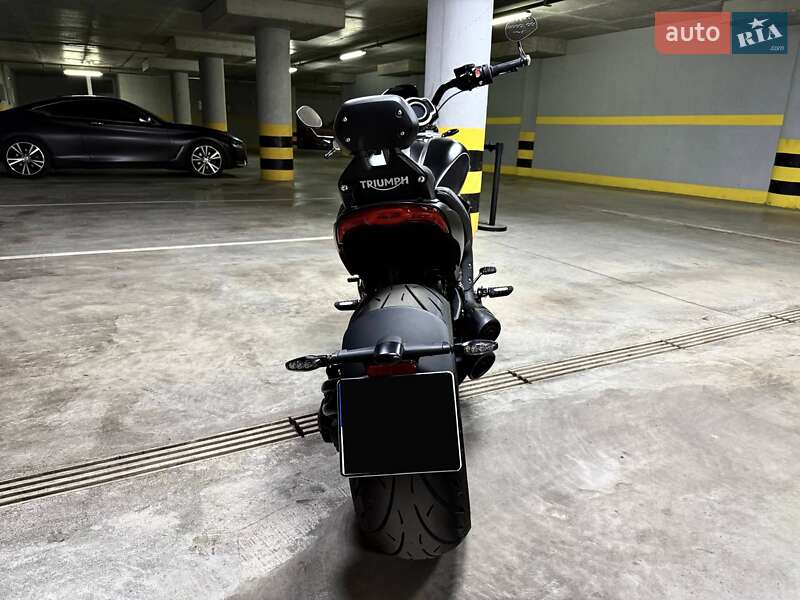 Мотоцикл Круізер Triumph Rocket 3 2024 в Києві фото 11 Мотоцикл Круізер Triumph Rocket 3 2024 в Києві