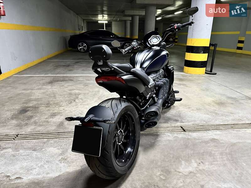 Мотоцикл Круізер Triumph Rocket 3 2024 в Києві фото 10 Мотоцикл Круізер Triumph Rocket 3 2024 в Києві