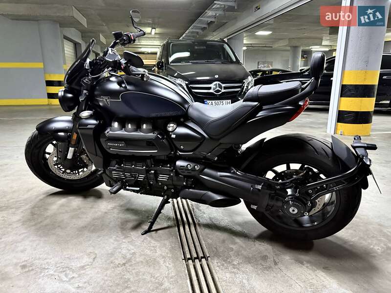 Мотоцикл Круізер Triumph Rocket 3 2024 в Києві фото 15 Мотоцикл Круізер Triumph Rocket 3 2024 в Києві