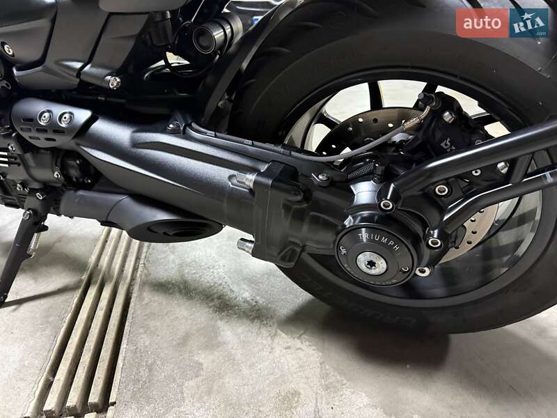 Мотоцикл Круізер Triumph Rocket 3 2024 в Києві фото 42 Мотоцикл Круізер Triumph Rocket 3 2024 в Києві