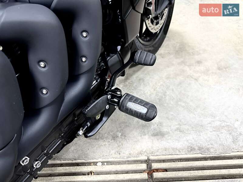 Мотоцикл Круізер Triumph Rocket 3 2024 в Києві фото 35 Мотоцикл Круізер Triumph Rocket 3 2024 в Києві