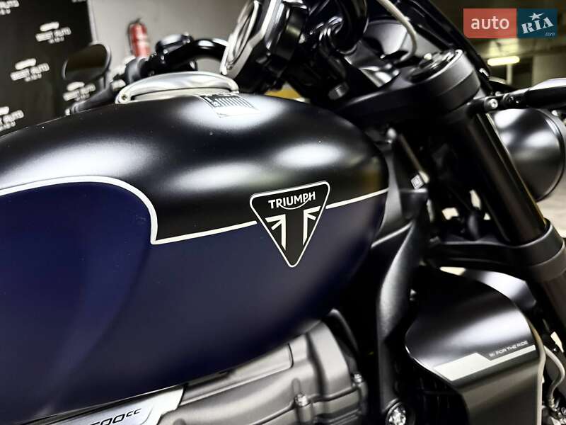 Мотоцикл Круізер Triumph Rocket 3 2024 в Києві фото 30 Мотоцикл Круізер Triumph Rocket 3 2024 в Києві