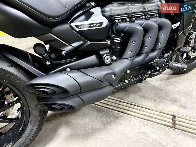 Мотоцикл Круізер Triumph Rocket 3 2024 в Києві фото 36 Мотоцикл Круізер Triumph Rocket 3 2024 в Києві