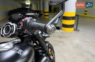 Мотоцикл Круізер Triumph Rocket 3 2024 в 