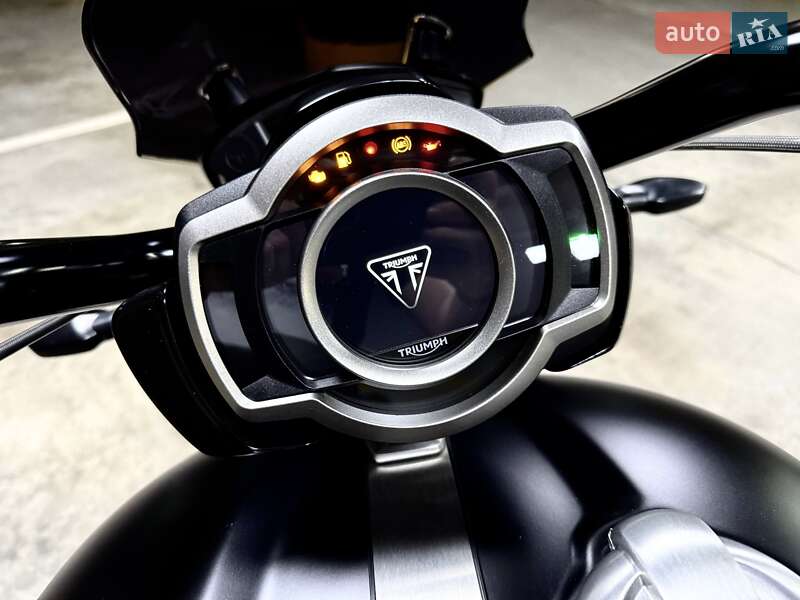 Мотоцикл Круізер Triumph Rocket 3 2024 в Києві фото 25 Мотоцикл Круізер Triumph Rocket 3 2024 в Києві