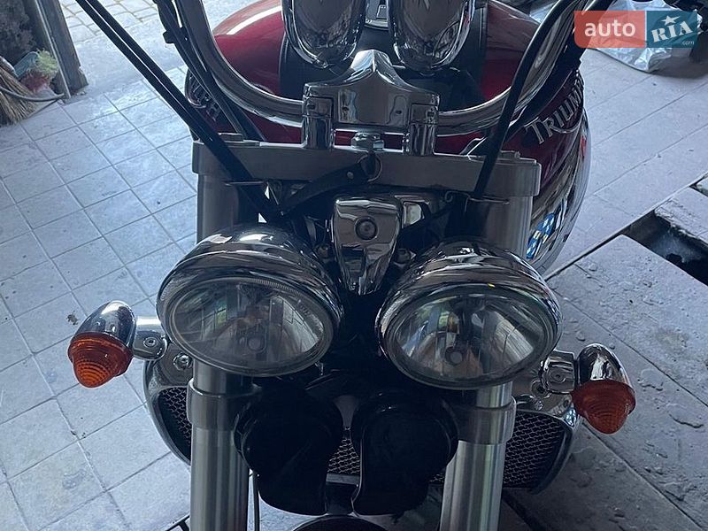 Боббер Triumph Rocket 3 2004 в Хмельницком фото 5 Боббер Triumph Rocket 3 2004 в Хмельницком