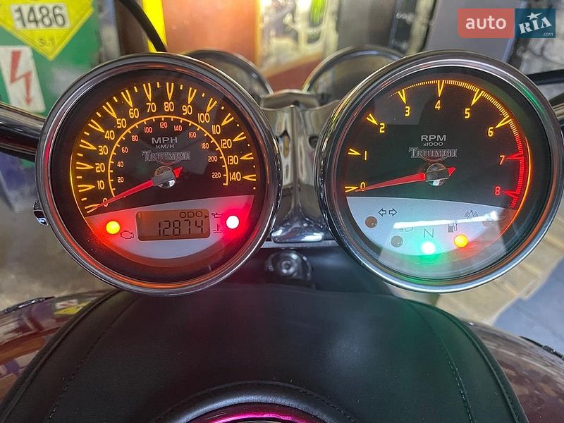 Боббер Triumph Rocket 3 2004 в Хмельницком фото 11 Боббер Triumph Rocket 3 2004 в Хмельницком