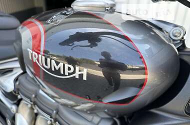 Мотоцикл Круізер Triumph Rocket III 2022 в Кременчуці