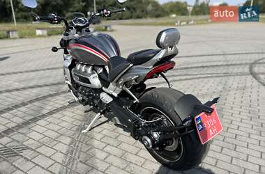 Мотоцикл Круизер Triumph Rocket III 2020 в 