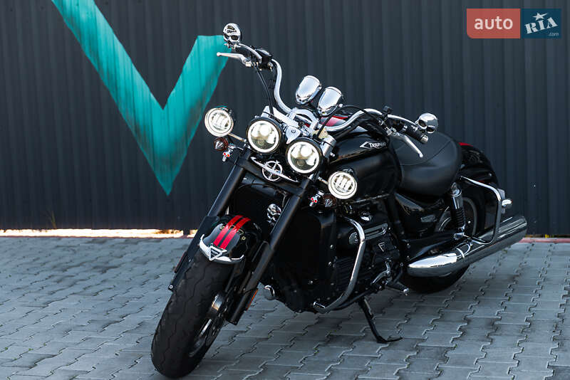 Triumph Rocket III 2016 Triumph Rocket III 2016