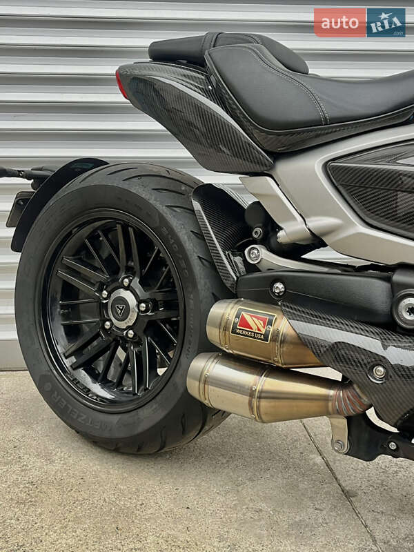 Мотоцикл Круизер Triumph Rocket III 2021 в Одессе фото 24 Мотоцикл Круизер Triumph Rocket III 2021 в Одессе